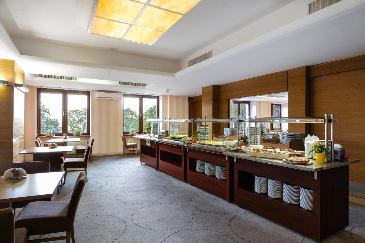 Interferie Sport Hotel Bornit Sklářská Poruba Exteriér fotografie
