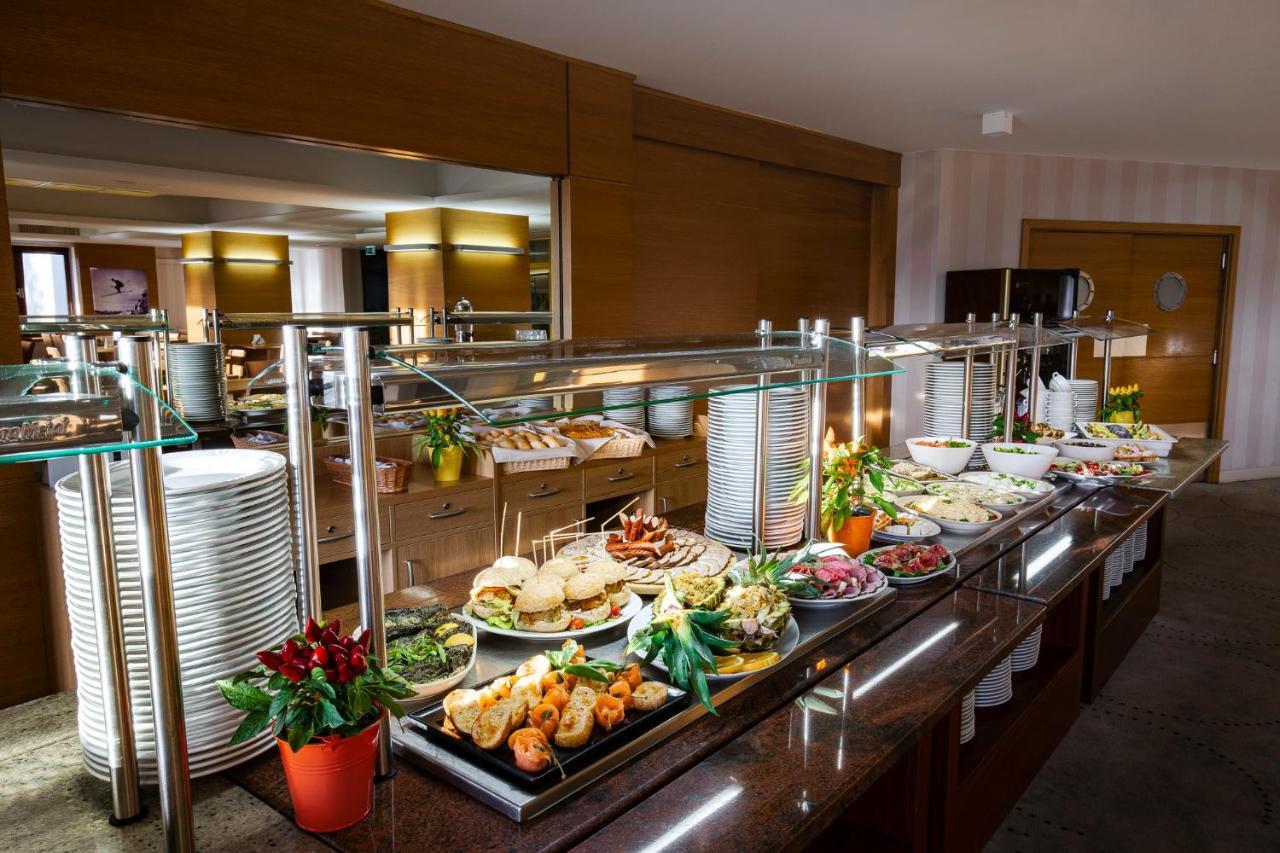 Interferie Sport Hotel Bornit Sklářská Poruba Exteriér fotografie