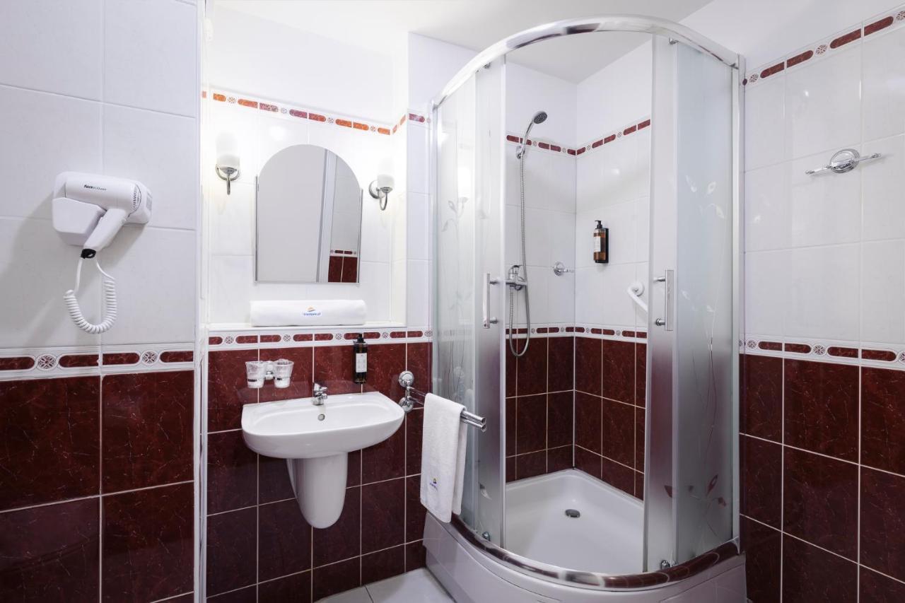 Interferie Sport Hotel Bornit Sklářská Poruba Exteriér fotografie